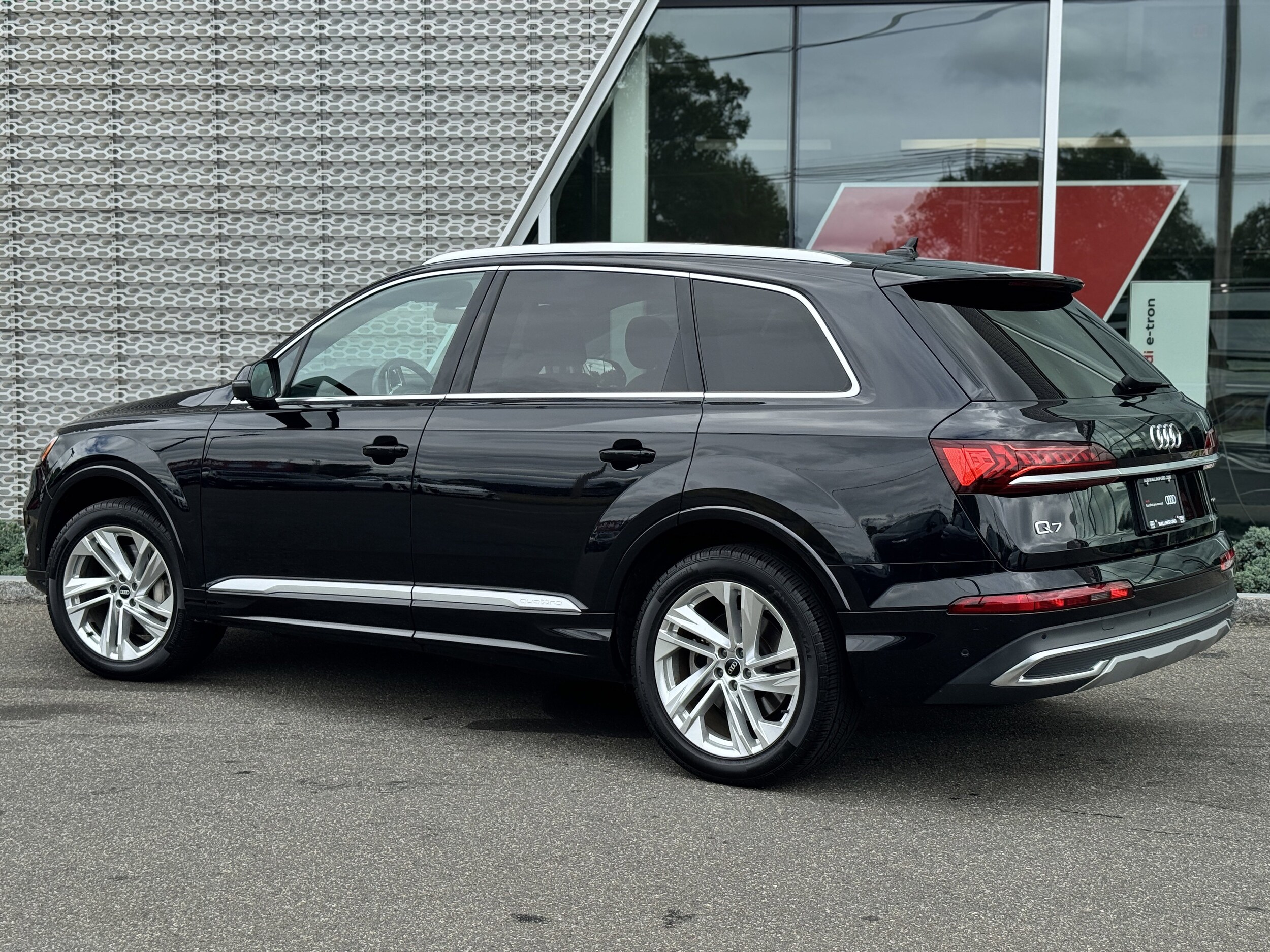 2021 Audi Q7 Premium Plus 45 photo 2