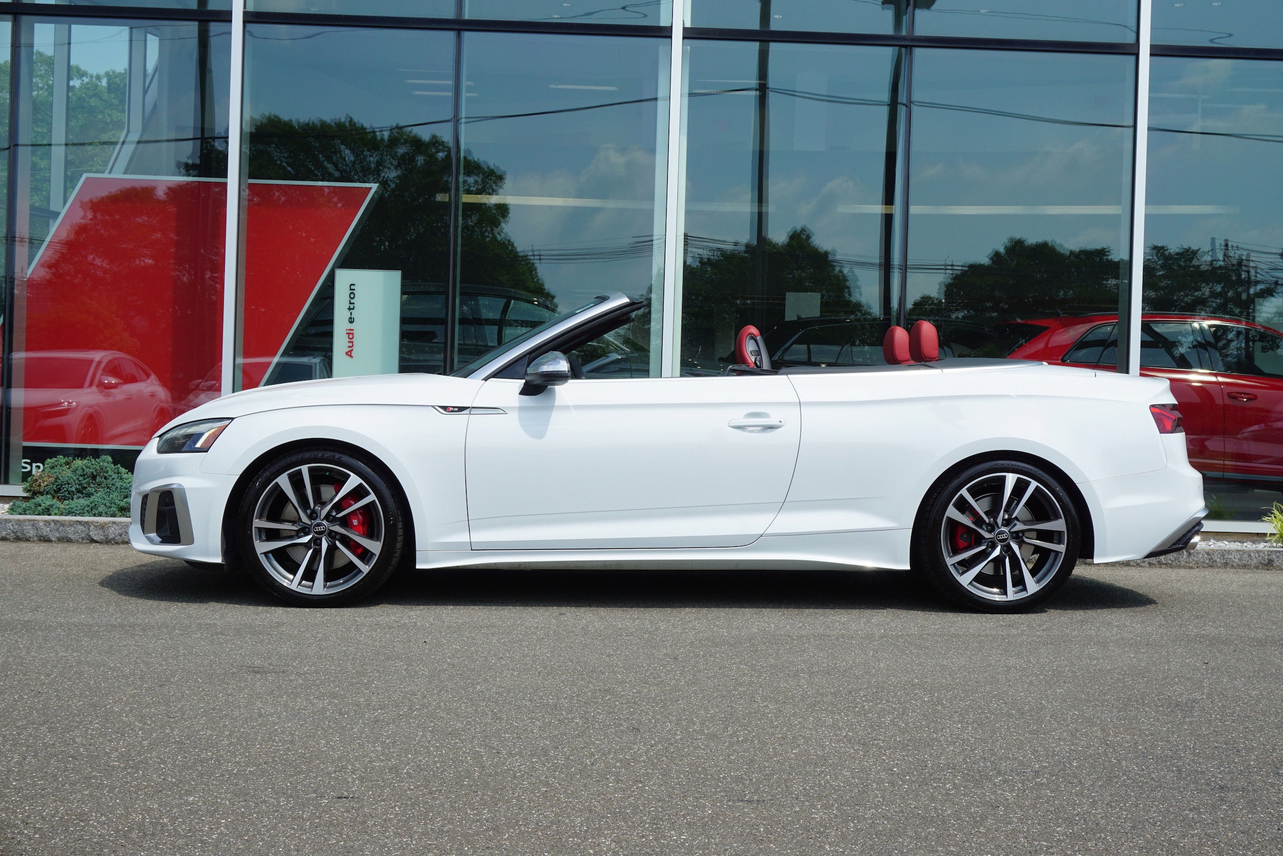 Certified 2022 Audi S5 Cabriolet Premium Plus with VIN WAUW4GF58NN006999 for sale in Wallingford, CT