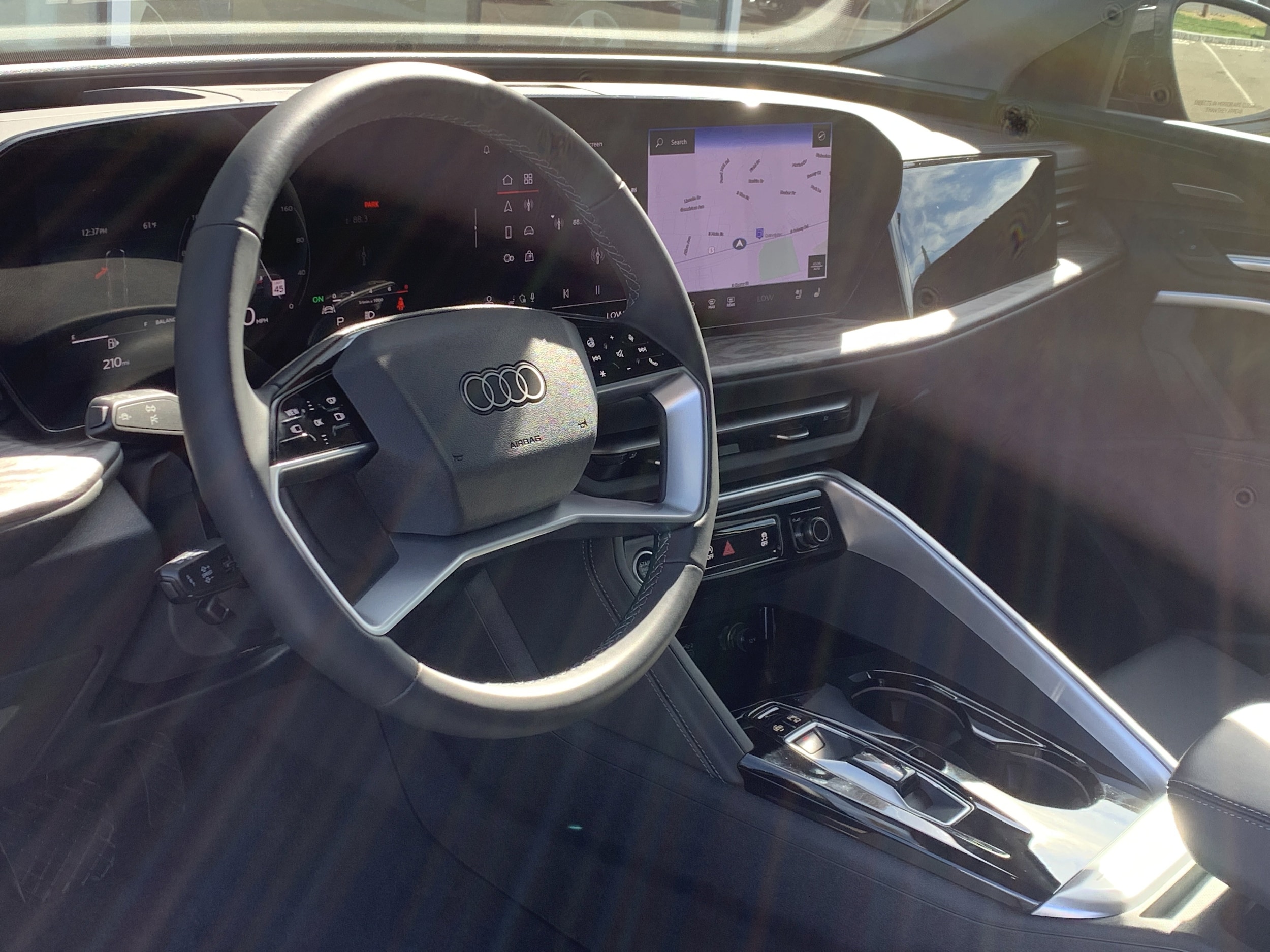 2025 Audi Q5 2.0T Premium Plus photo 3