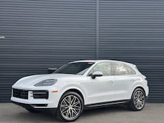 2025 Porsche Cayenne AWD