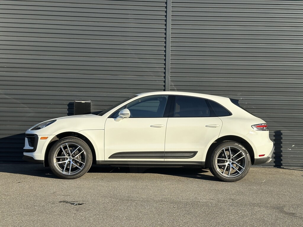 Used 2025 Porsche Macan AWD
