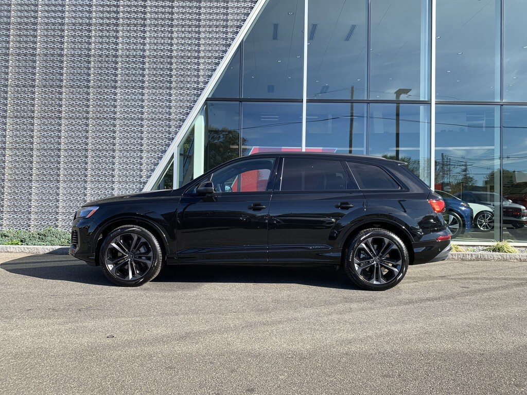 New 2026 Audi Q7 Premium Plus SUV