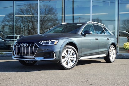 Full Hood Kit | AUDI A4 ALLROAD 2025 Full Hood Kit | AUDI A4 ALLROAD 2025