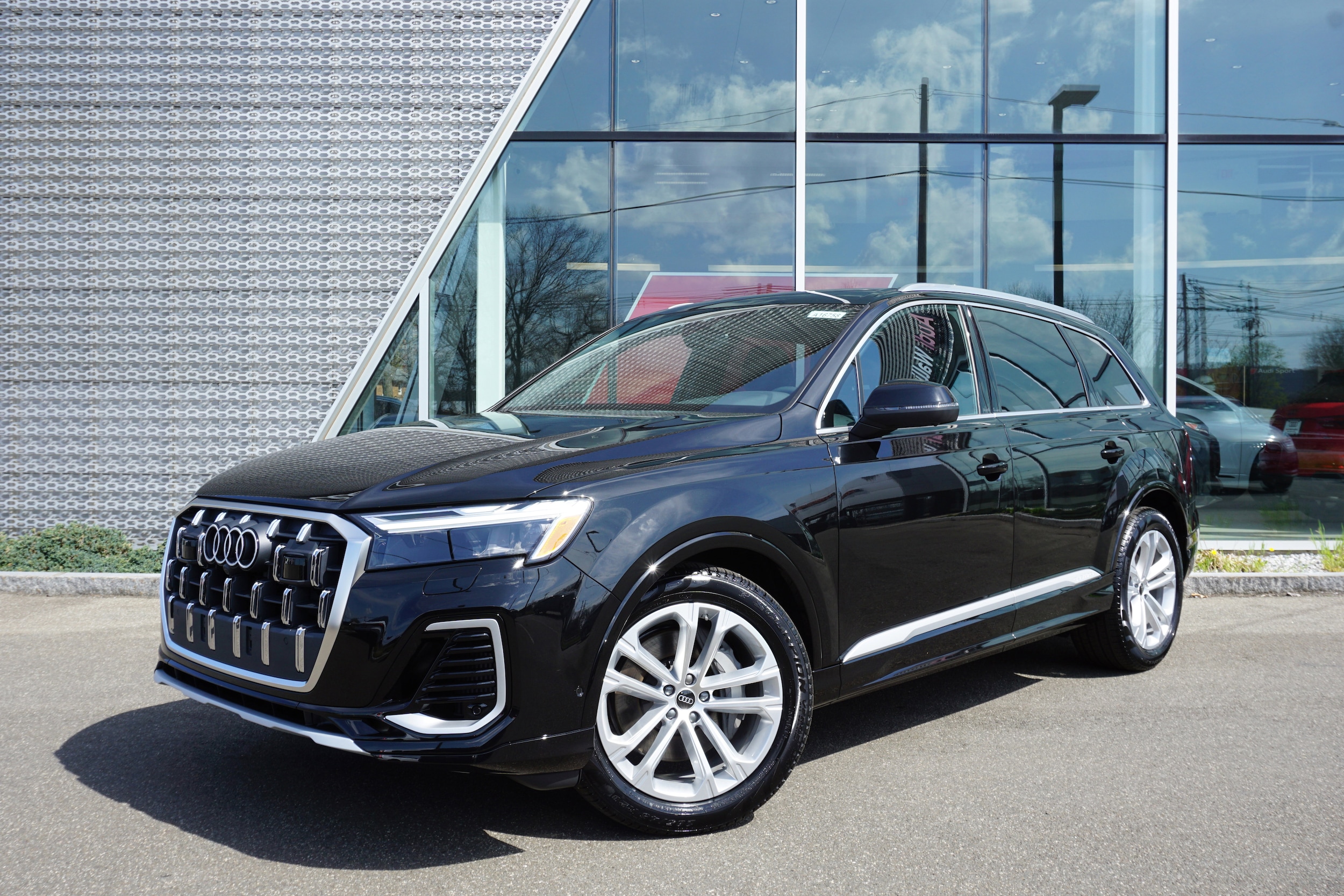 2025 Audi Q7 SUV 