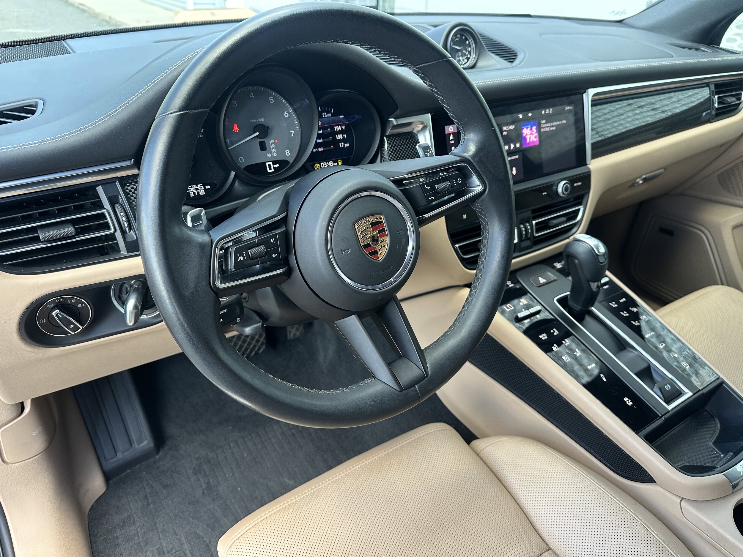 2022 Porsche Macan S photo 4