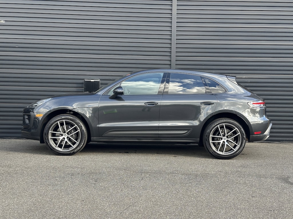 Used 2025 Porsche Macan AWD
