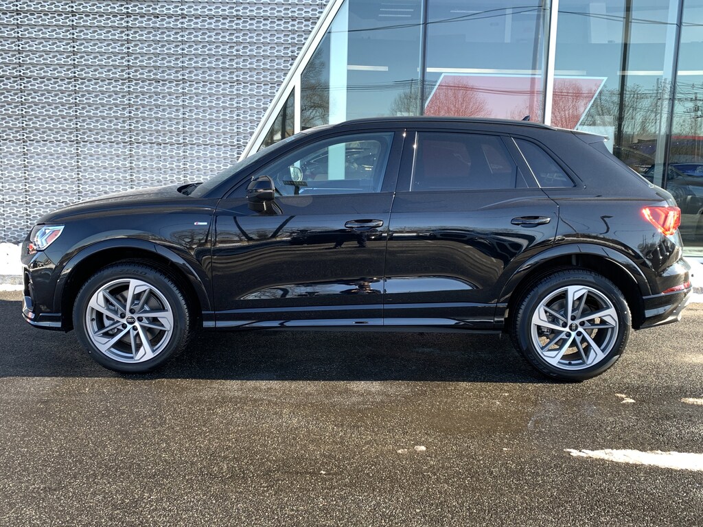 New 2025 Audi Q3 S line Premium SUV