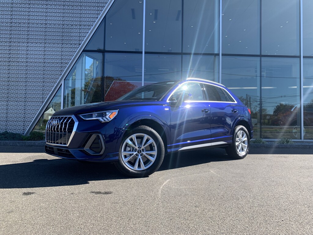 New 2025 Audi Q3 S line Premium Plus SUV