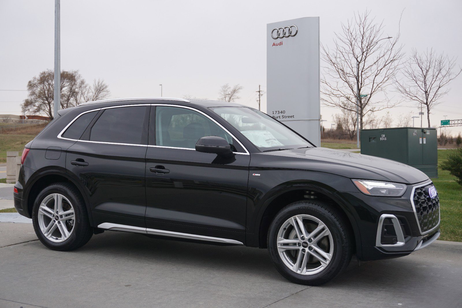 2025 Audi Q5 S line Premium Plus photo 4