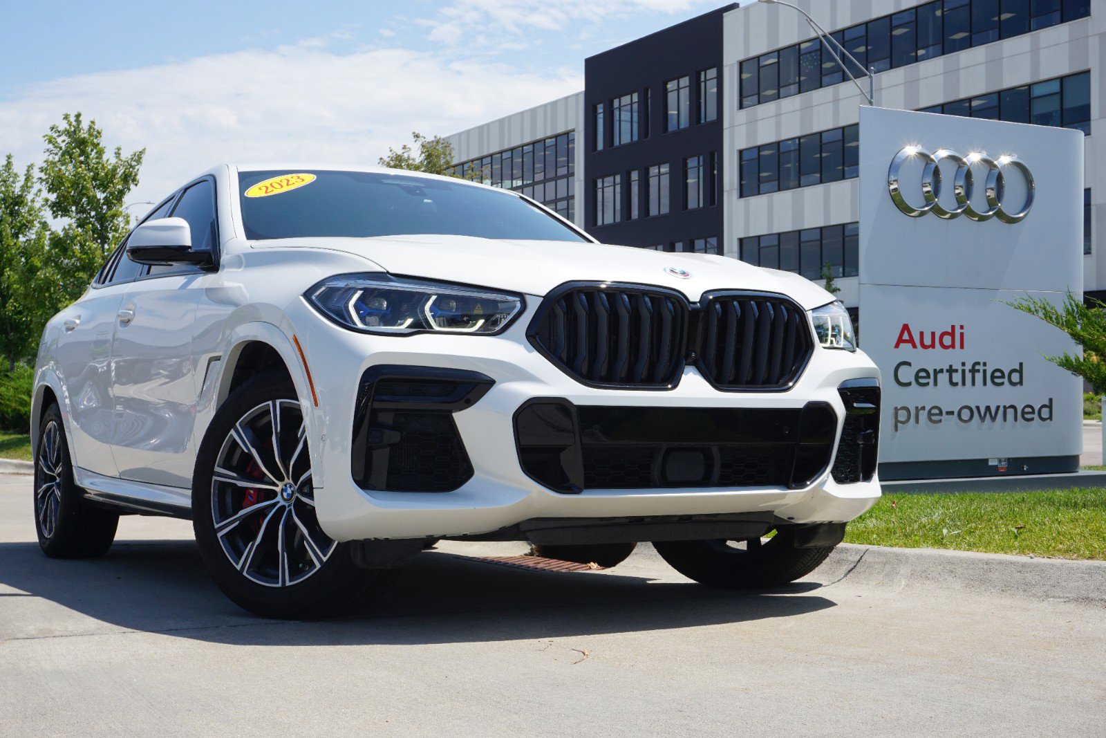 Used 2023 BMW X6 M50i with VIN 5UXCY8C05P9P32838 for sale in Omaha, NE