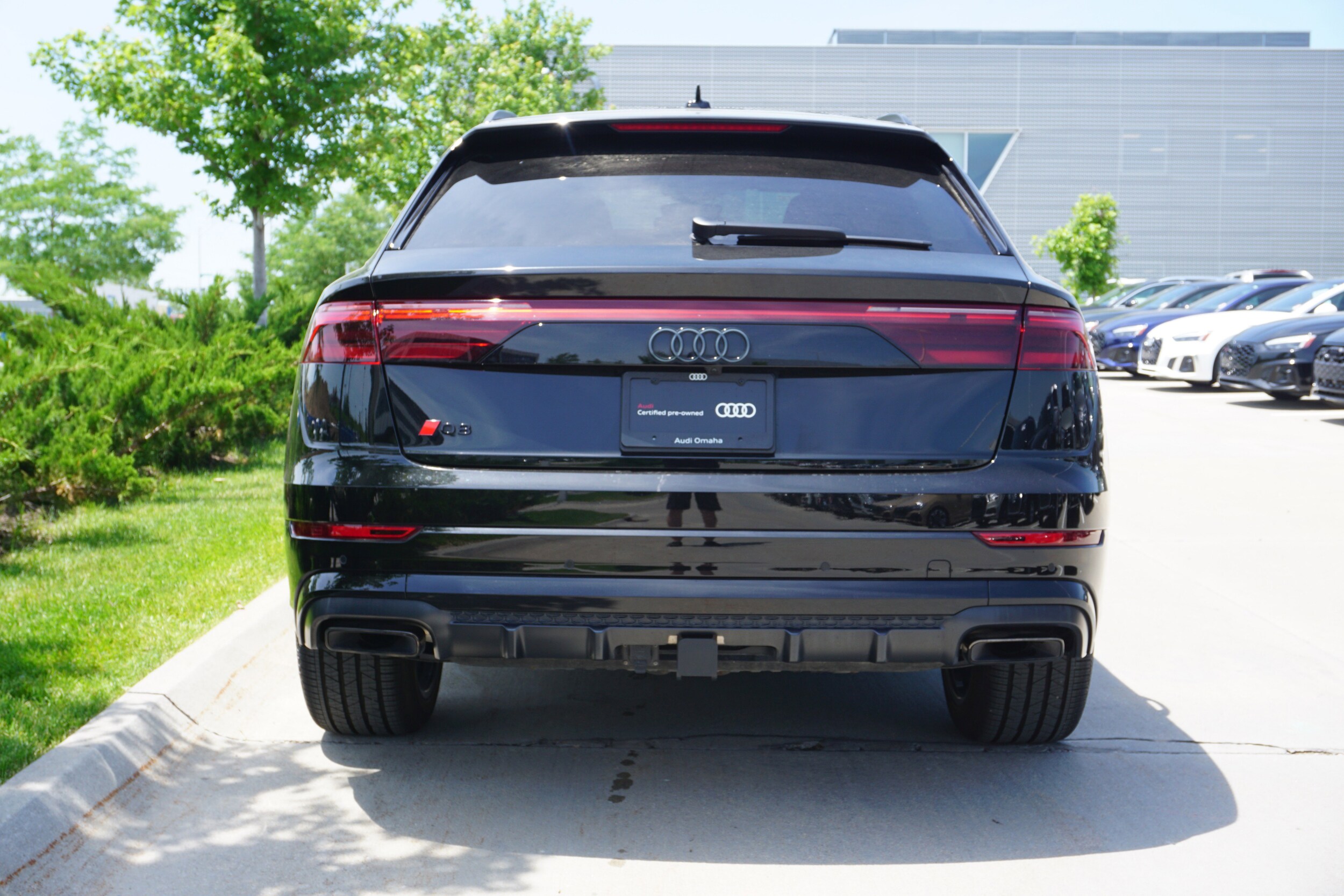 2025 Audi Q8 Premium Plus photo 4