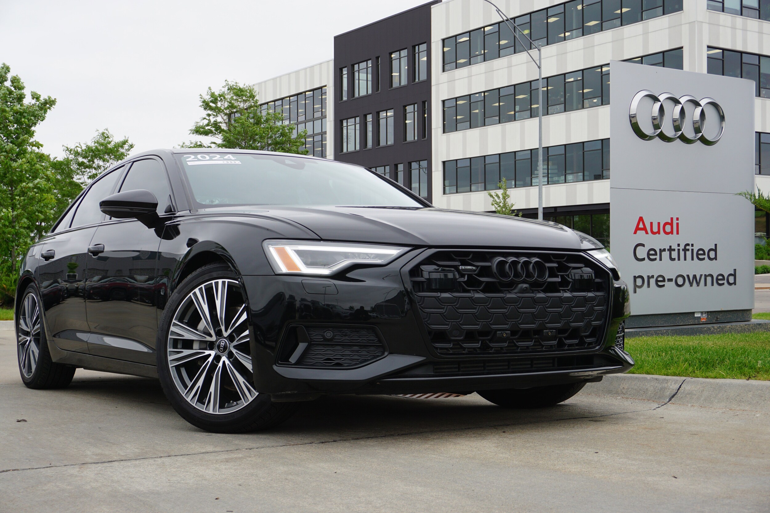 2024 Audi A6 Premium Plus photo 2