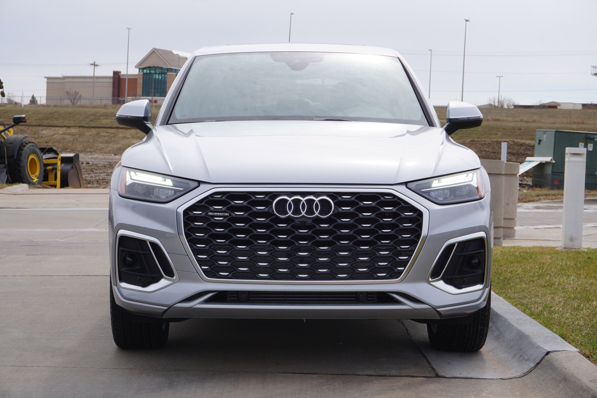 2025 Audi Q5 Sportback S line Premium Plus photo 3