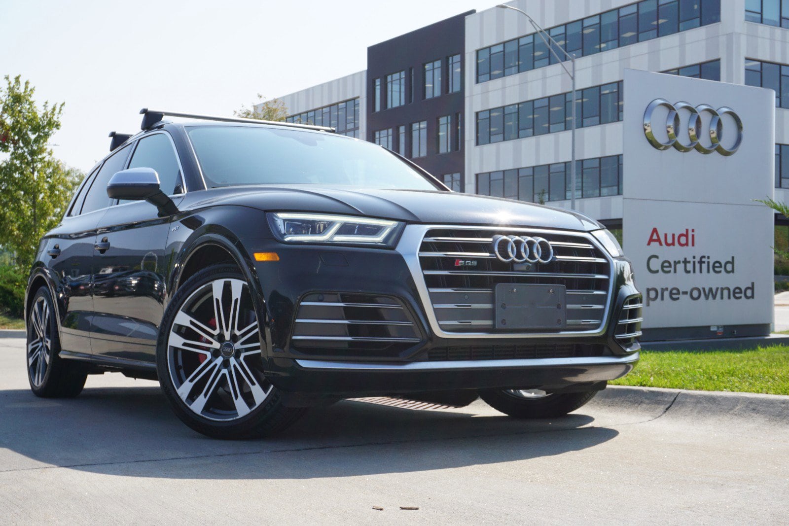 Used 2018 Audi SQ5 Prestige with VIN WA1C4AFY1J2138036 for sale in Omaha, NE