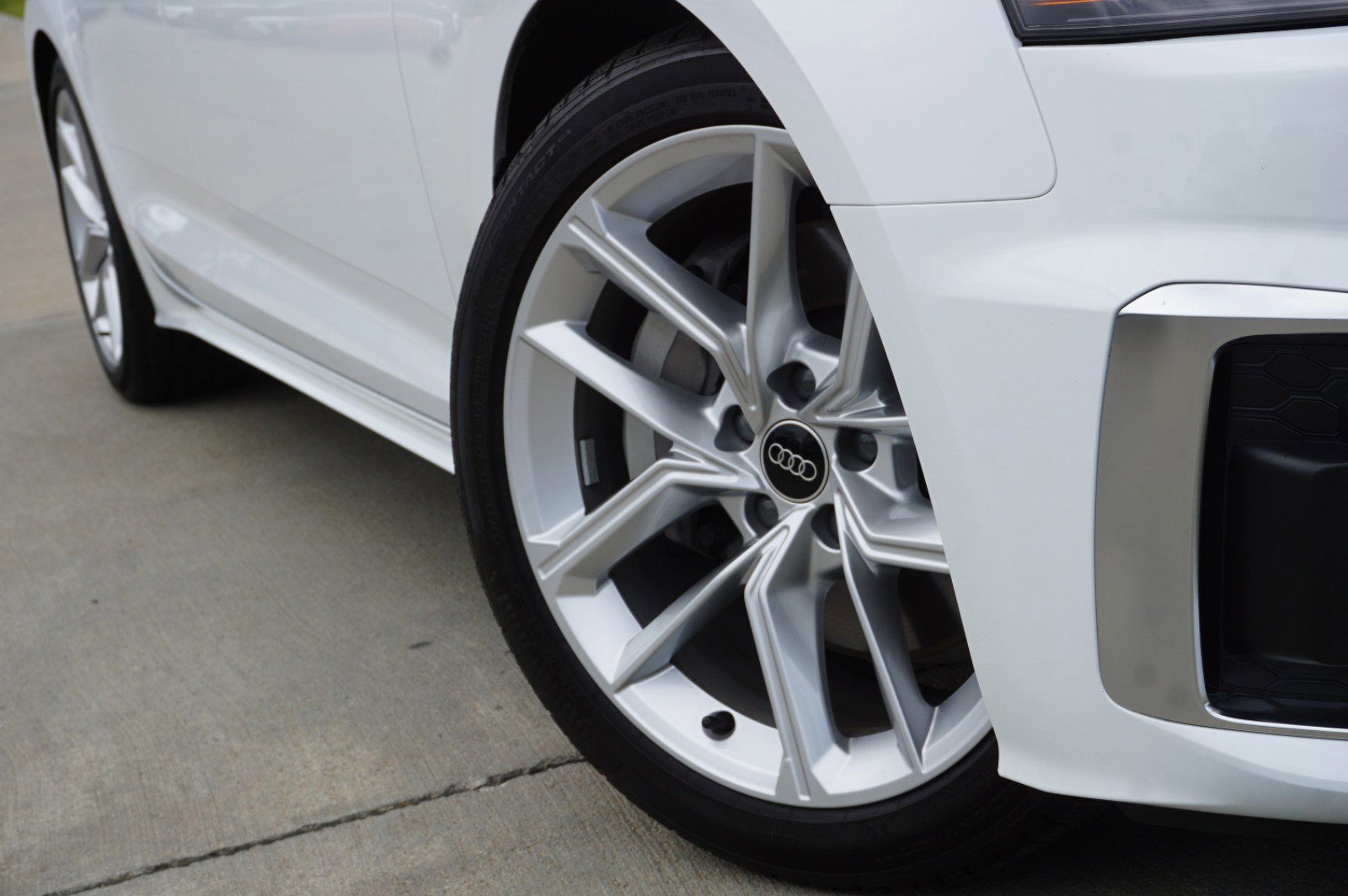 2024 Audi A5 S line Premium 45 TFSI Quattro photo 4
