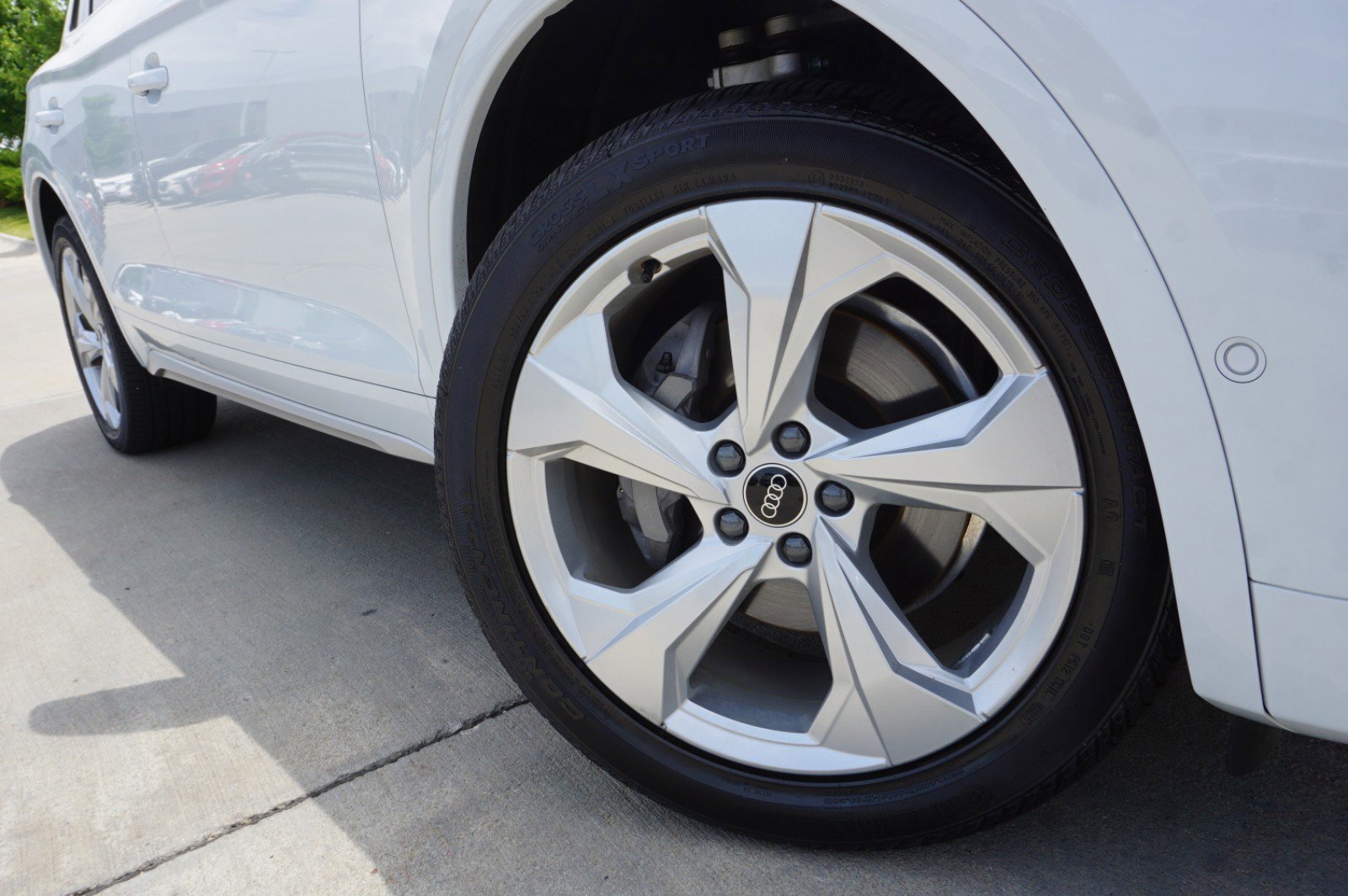 2024 Audi Q5 S line Premium Prestige photo 3