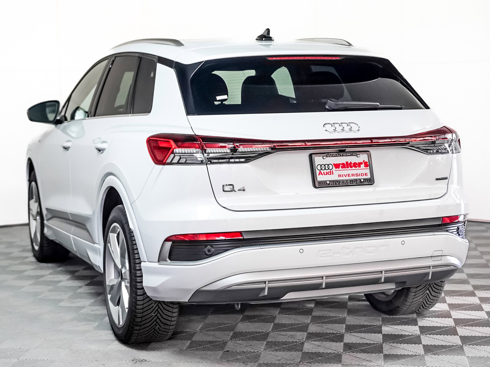 Used 2023 Audi Q4 e-tron Premium with VIN WA1K2BFZ4PP075932 for sale in Ontario, CA