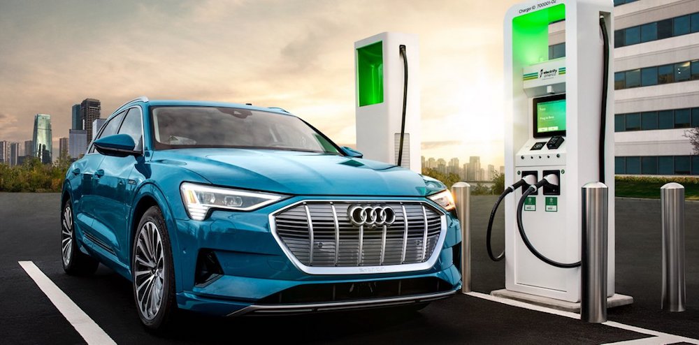 Audi e-tron charging