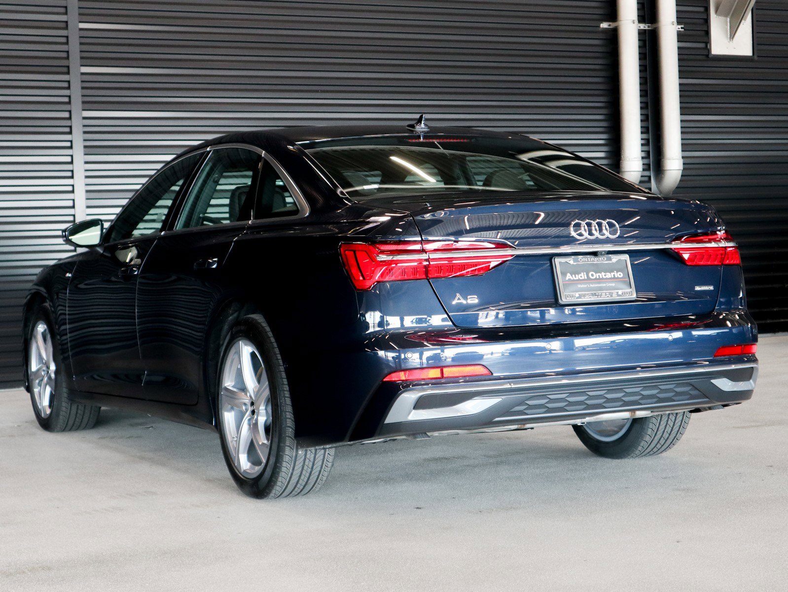 2025 Audi A6 Prestige photo 2