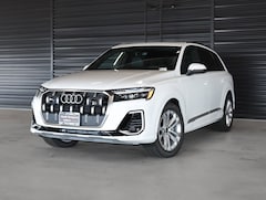 2025 Audi Q7 55 Prestige SUV