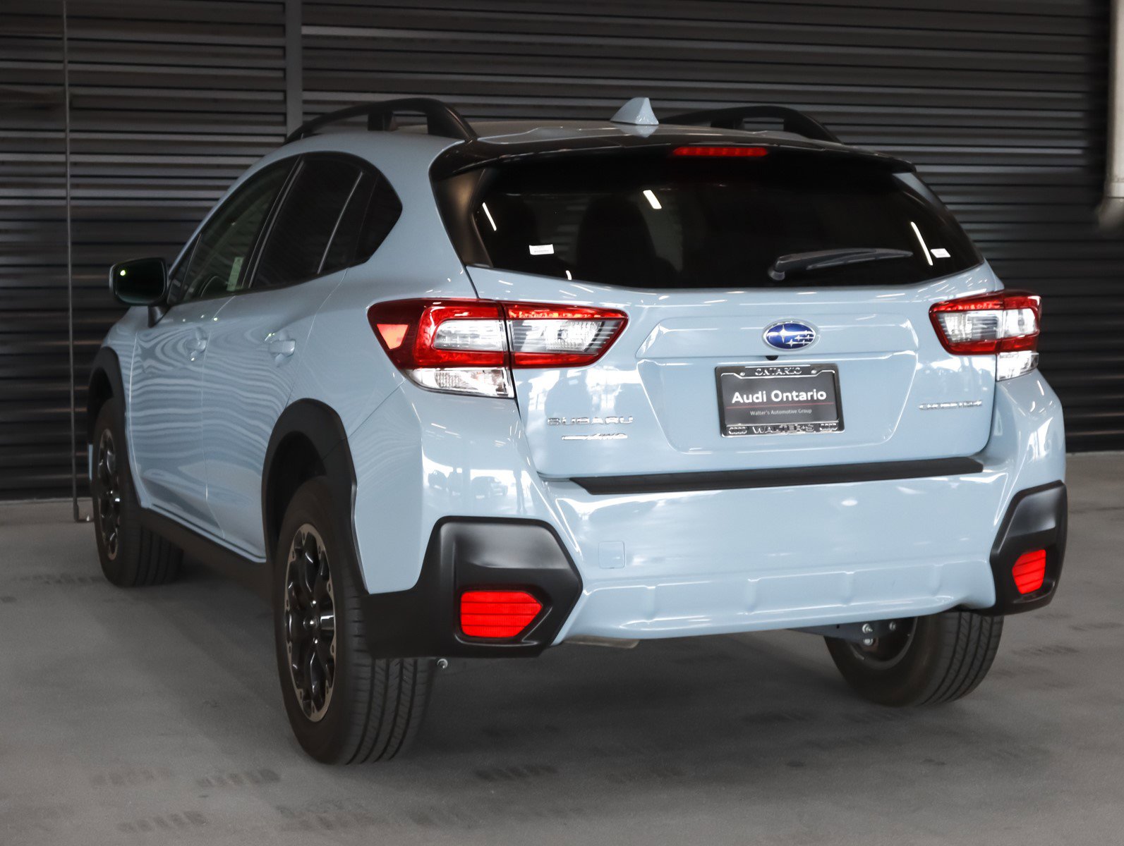 2023 Subaru Crosstrek Premium photo 2