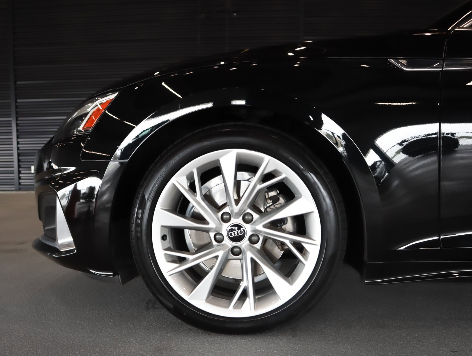 2022 Audi A5 Quattro Premium Plus photo 3