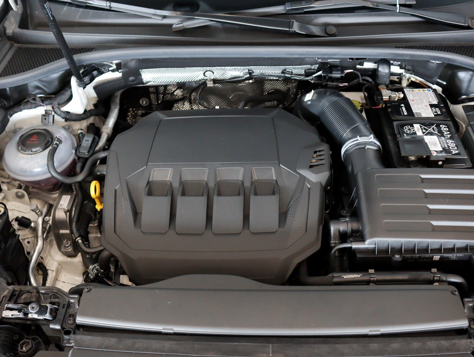 2024 Audi Q3 S line Premium Plus photo 3