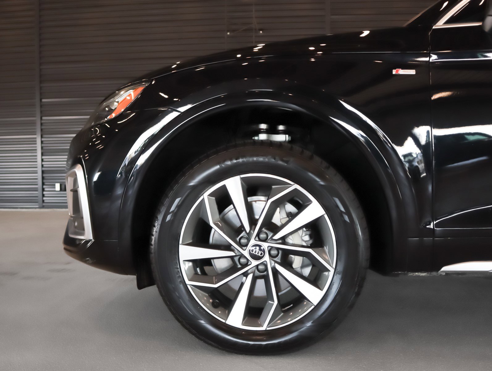 2022 Audi Q5 Sportback S line Premium photo 3