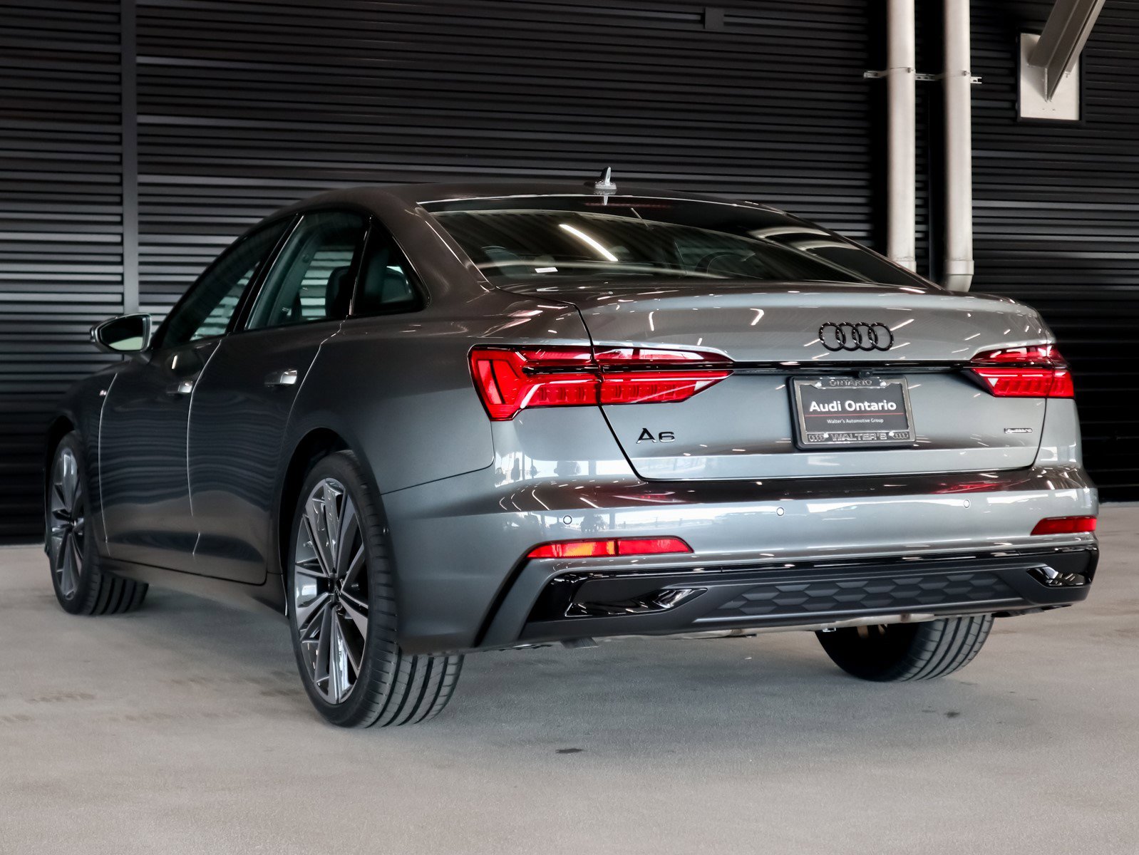 2025 Audi A6 Prestige photo 2
