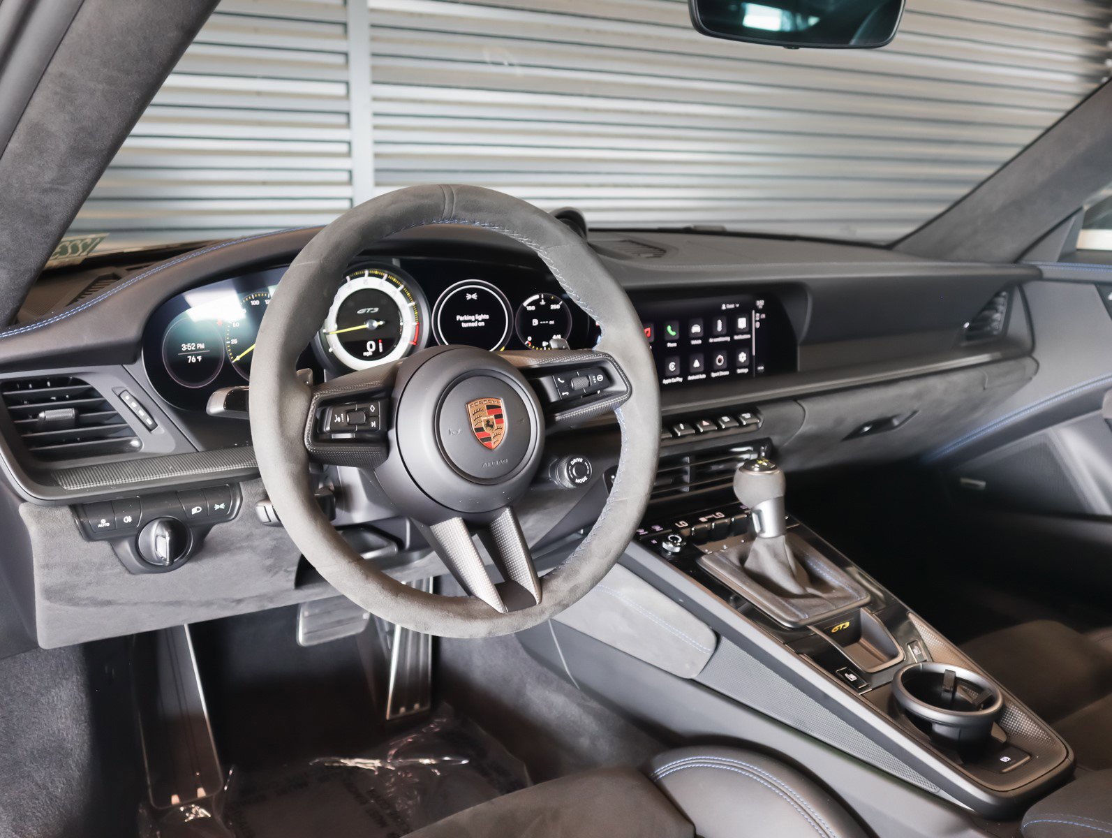 2022 Porsche 911 GT3 Coupe photo 4