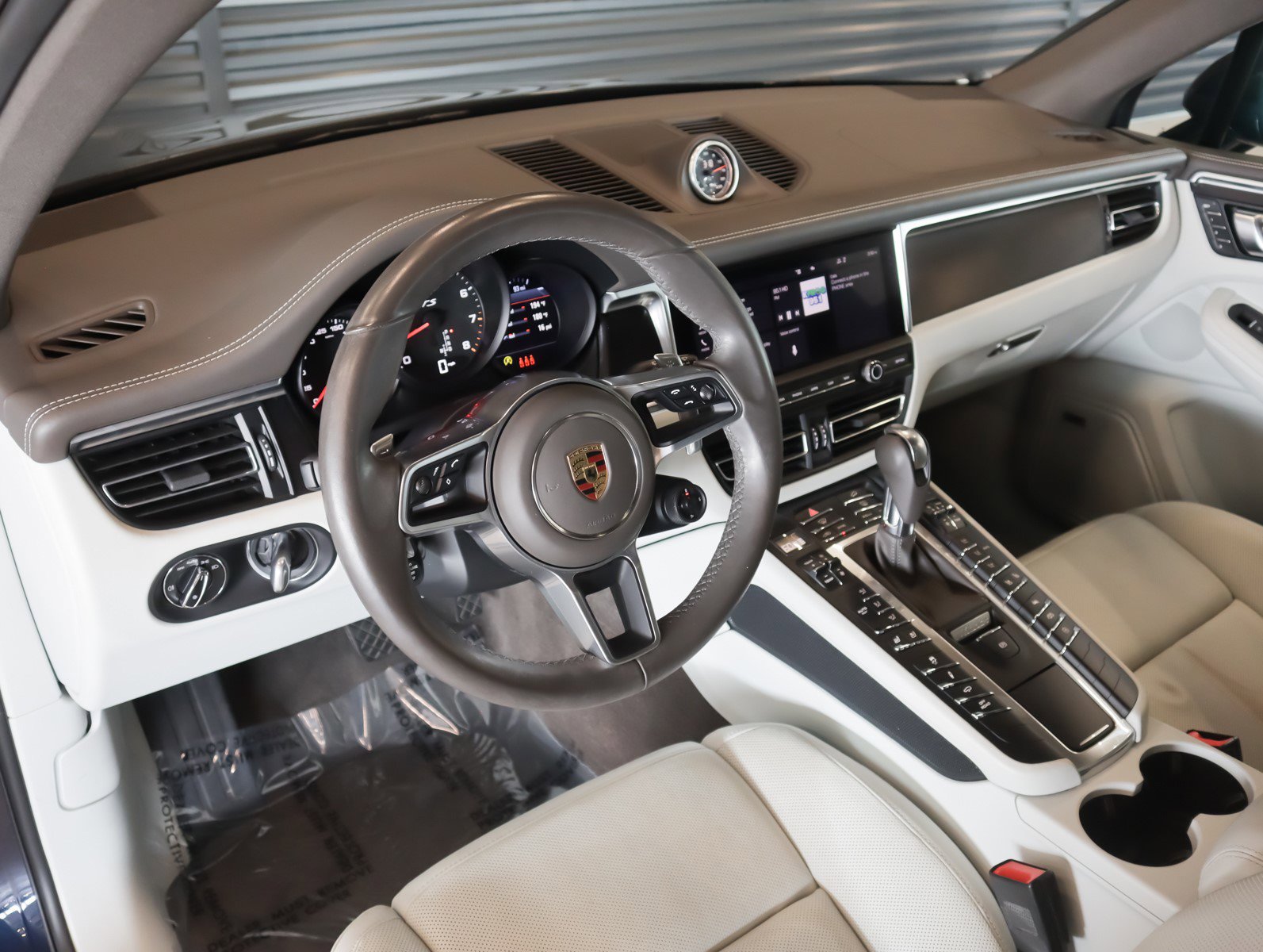 2021 Porsche Macan GTS photo 4