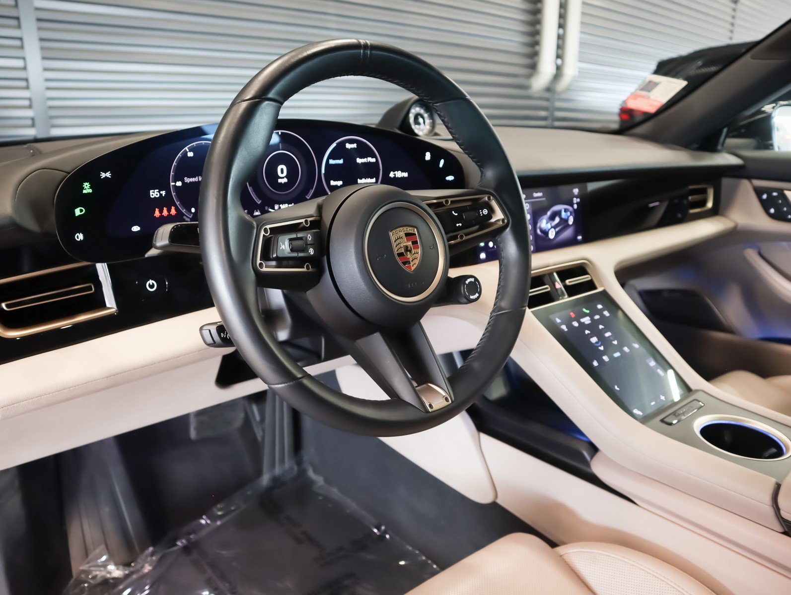 2023 Porsche Taycan 4S photo 4