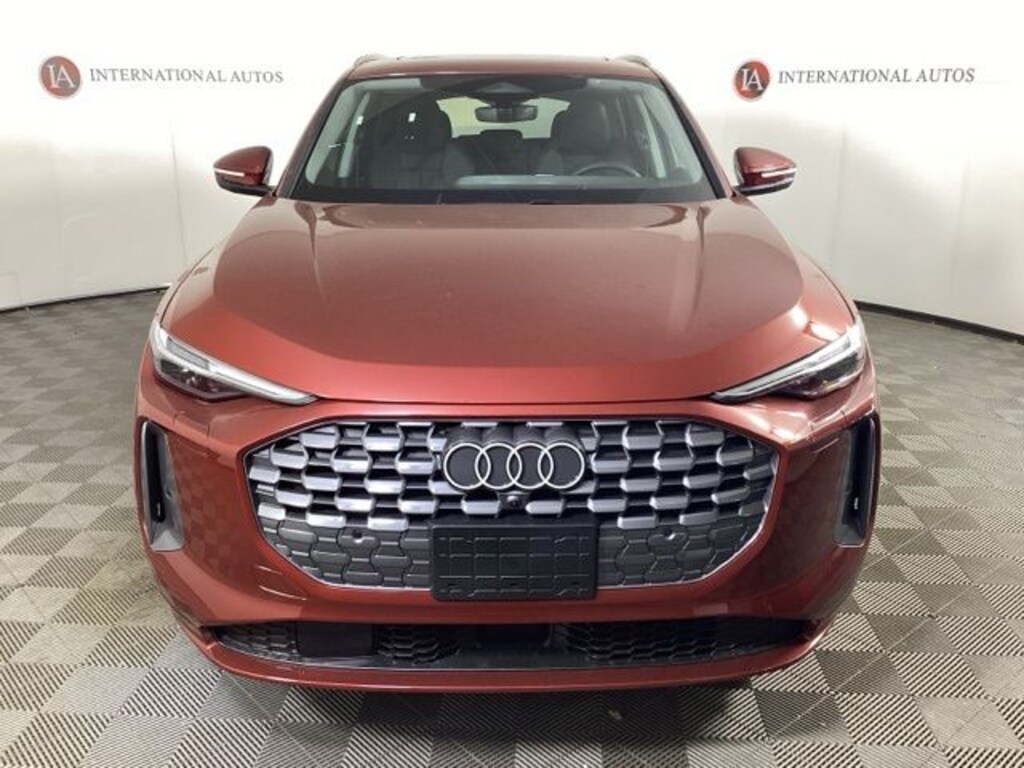 New 2025 Audi Q5 2.0T Premium Plus SUV