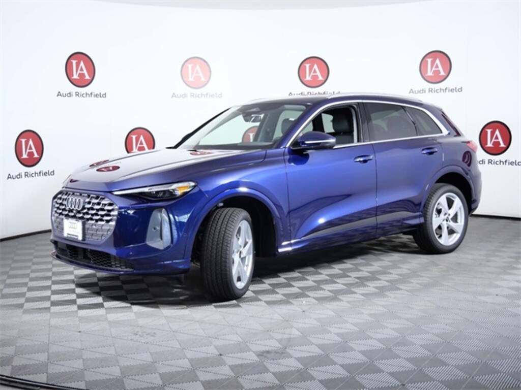 New 2025 Audi Q5 2.0T Premium Plus SUV