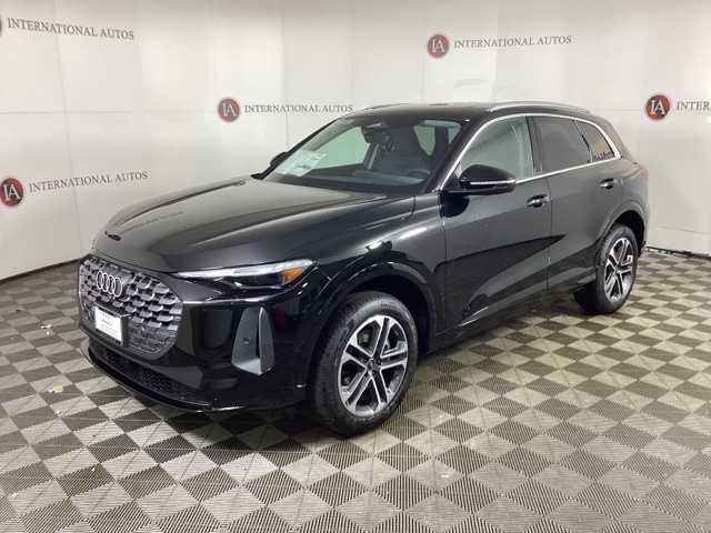 2025 Audi New Q5 Premium Plus's photo