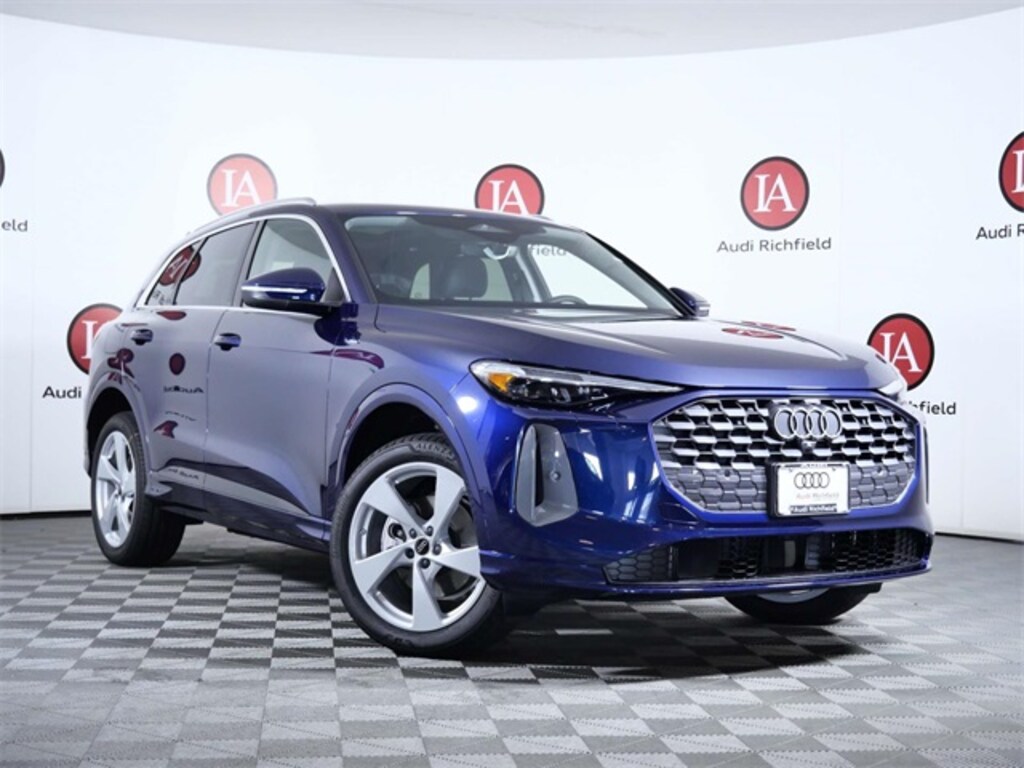 New 2025 Audi Q5 2.0T Premium Plus SUV