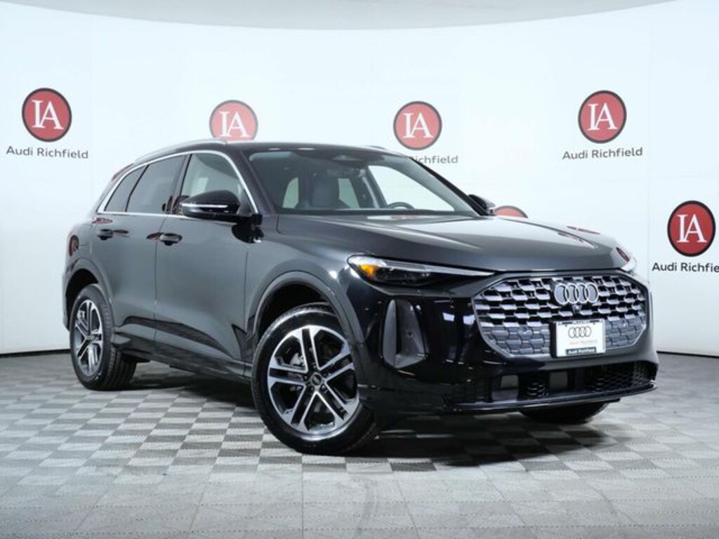 New 2025 Audi Q5 2.0T Premium Plus SUV