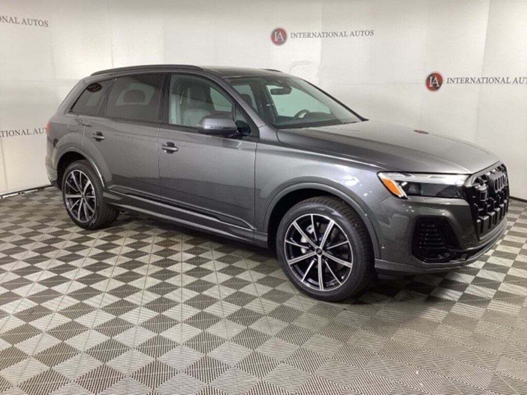 New 2026 Audi Q7 45 Premium Plus SUV