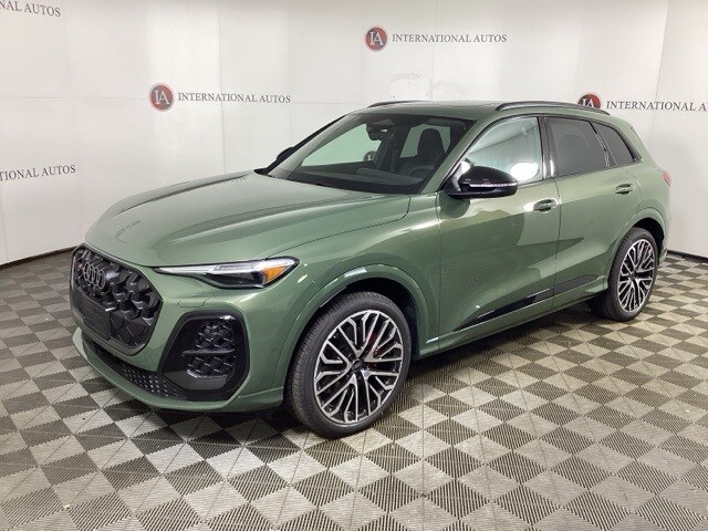 2025 Audi New SQ5 Premium Plus's photo