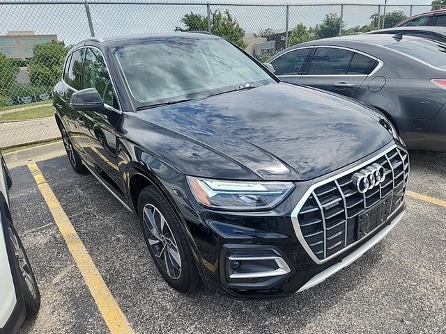 Used 2021 Audi Q5 Premium with VIN WA1AAAFY0M2130398 for sale in Tinley Park, IL