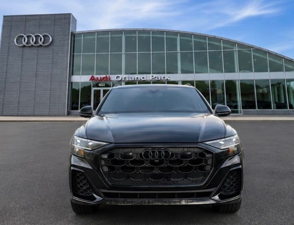 New 2026 Audi Q8 SUV