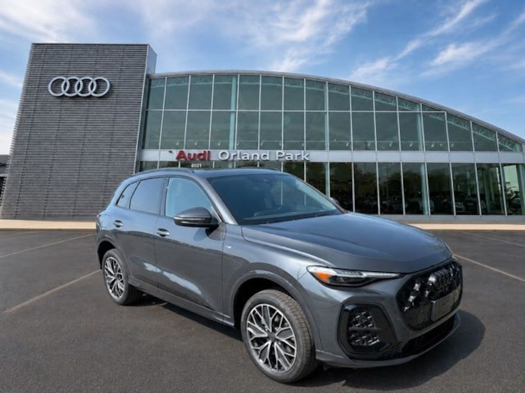 New 2026 Audi Q5 2.0T Premium Plus SUV