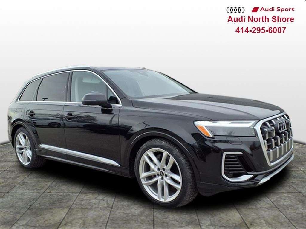 2025 Audi Q7 Premium Plus's photo