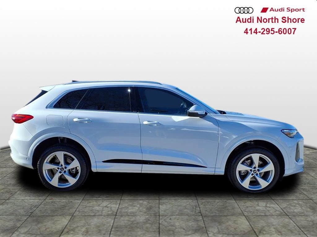 New 2025 Audi Q5 2.0T Premium Plus SUV