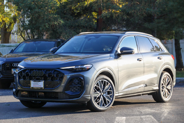 2026 Audi Q5 2.0T Prestige SUV