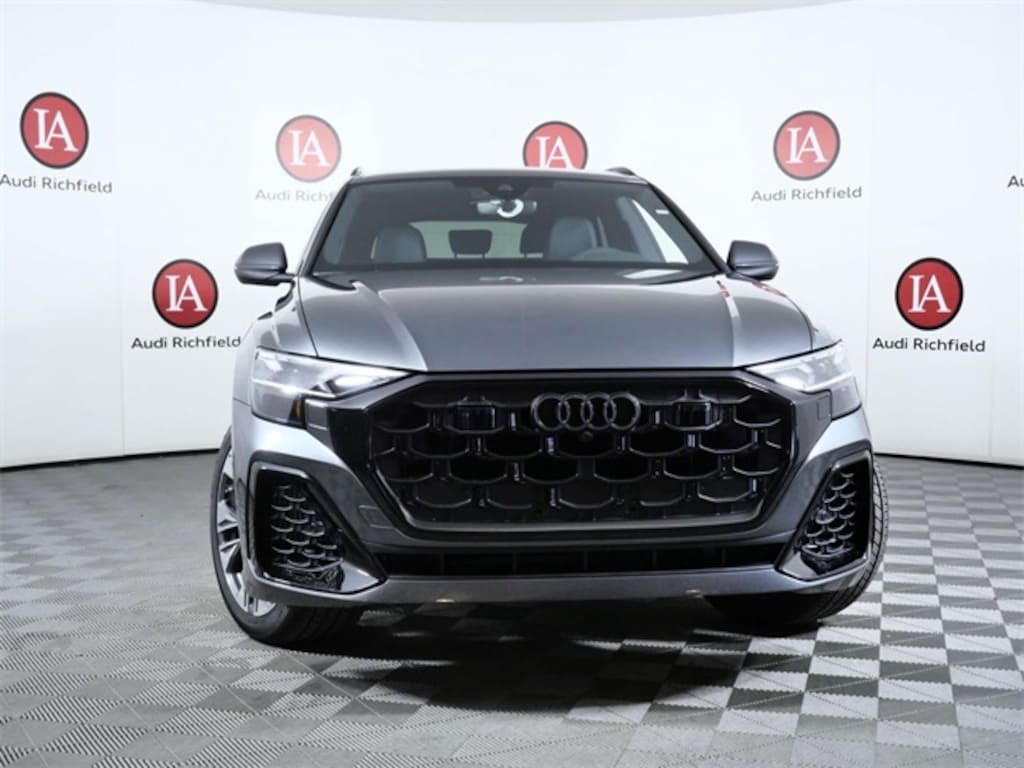 New 2026 Audi Q8 SUV