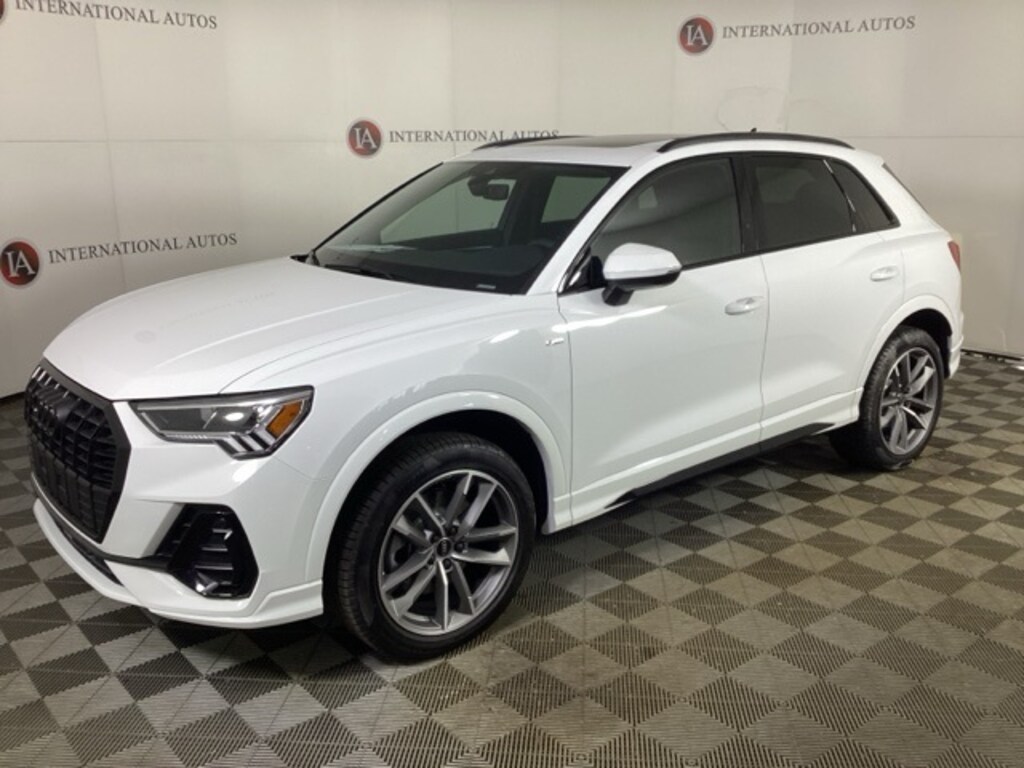 New 2025 Audi Q3 Premium SUV