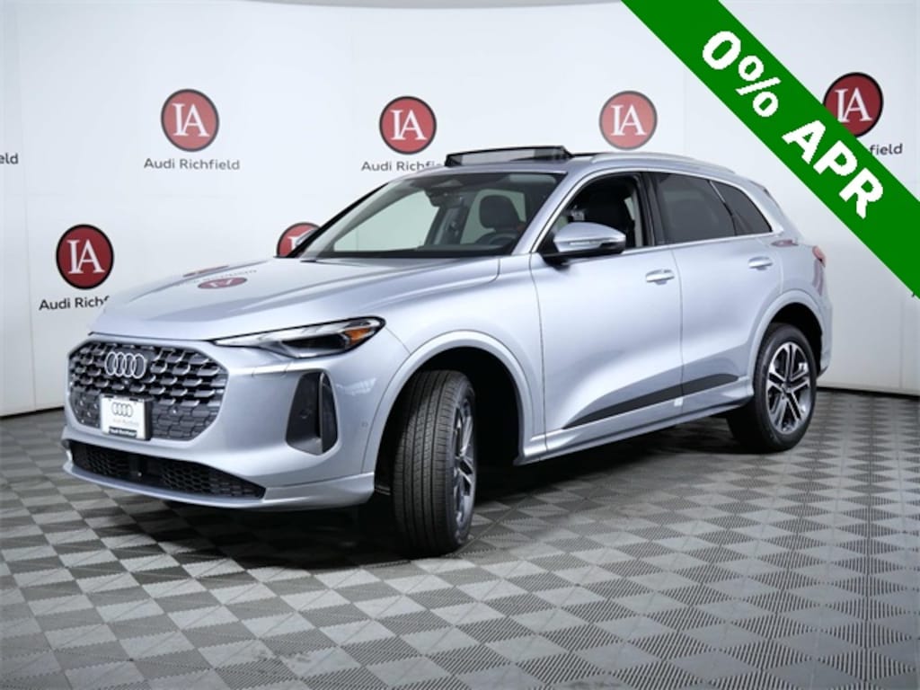New 2025 Audi Q5 2.0T Premium SUV