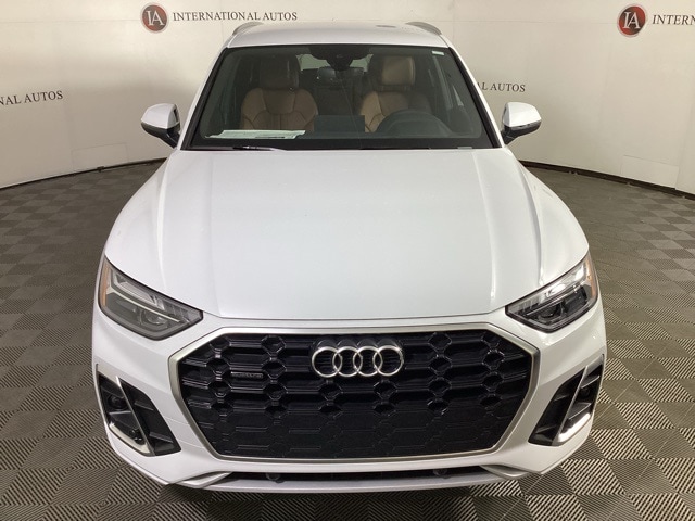 Certified 2024 Audi Q5 Premium with VIN WA1GAAFY8R2095305 for sale in Tinley Park, IL