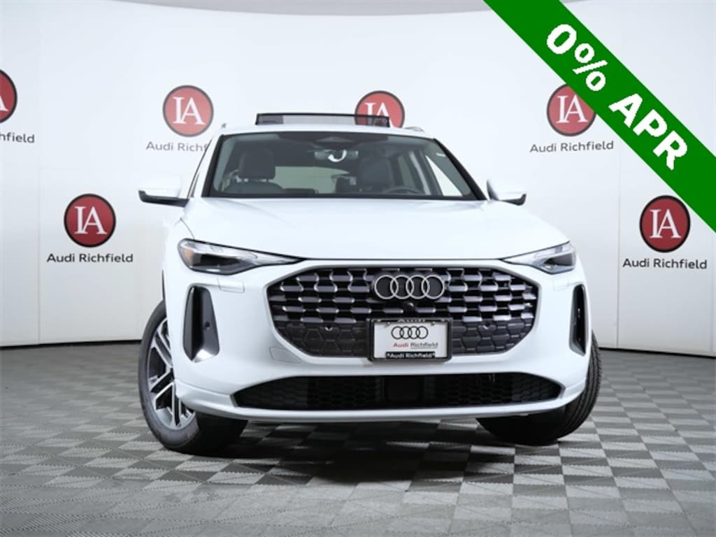 New 2025 Audi Q5 2.0T Premium SUV